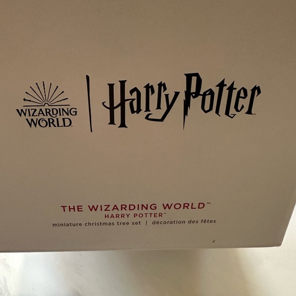 Hallmark Harry Potter Christmas tree set. Never removed from the box. - Picture 7 of 8